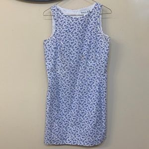 Sleeveless patterned dress size 6